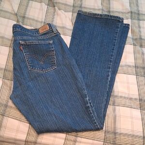 Levis Bootcut 515 jeans